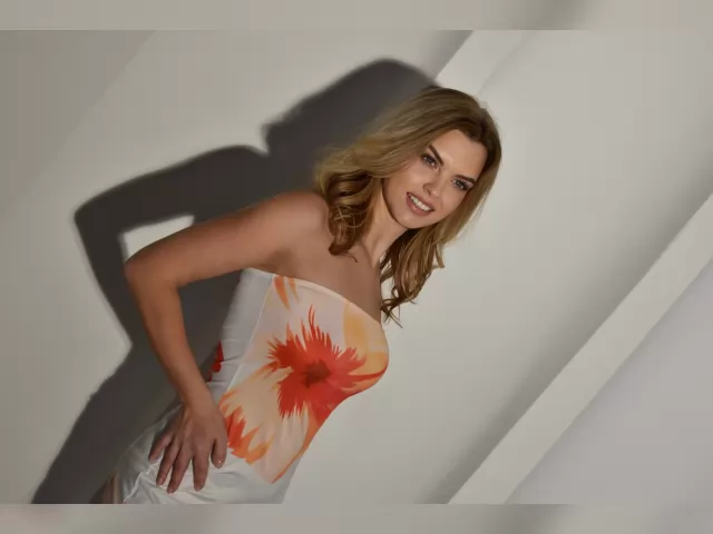 View LunaFlinn profile in Girls - A Little Shy category