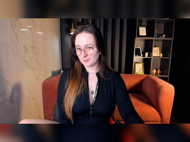 Visit EmmaBloomm profile