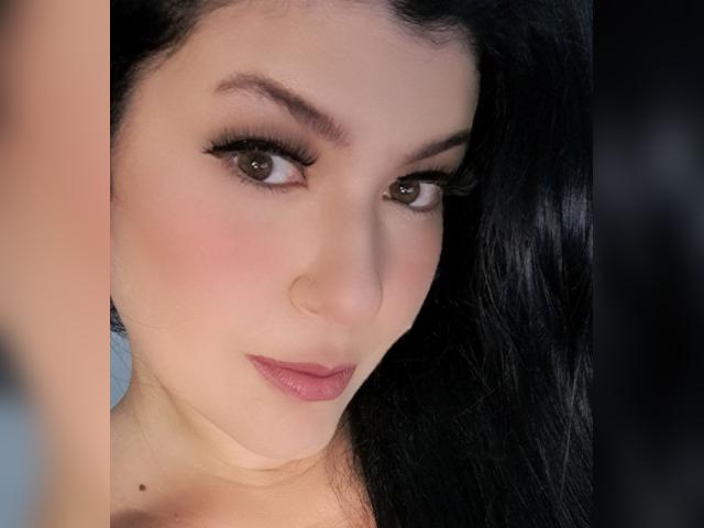 Visit QueenDommenique profile