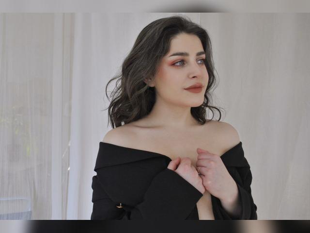 Visit Roselina profile