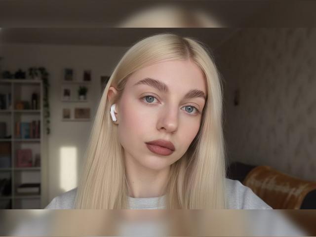 Visit Elunor profile