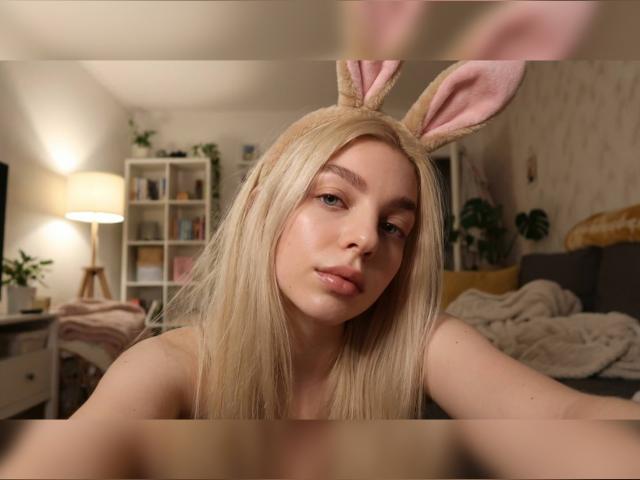 Visit Elunor profile