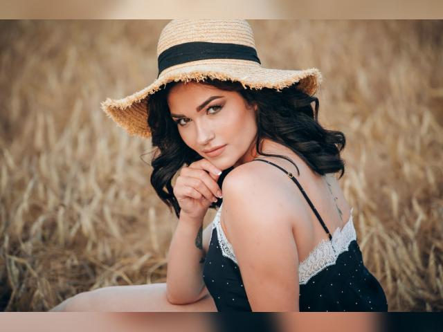 Visit LinaHarmony profile