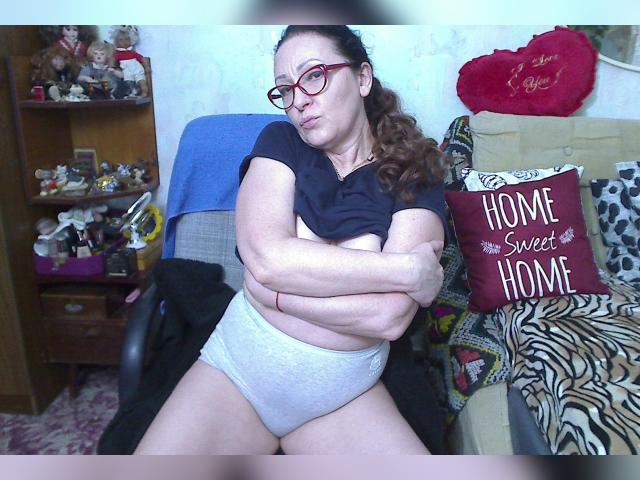 Visit hairygirl profile
