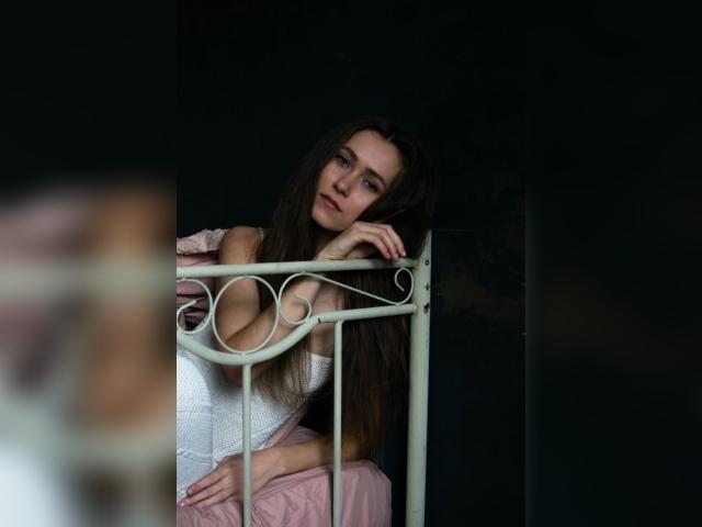 Visit EliElina profile