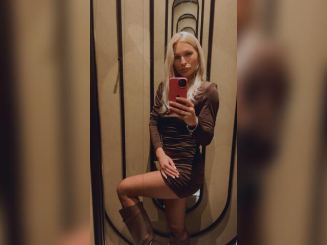 Visit JelliLove profile