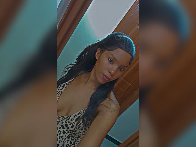 Visit Sweetsamira profile