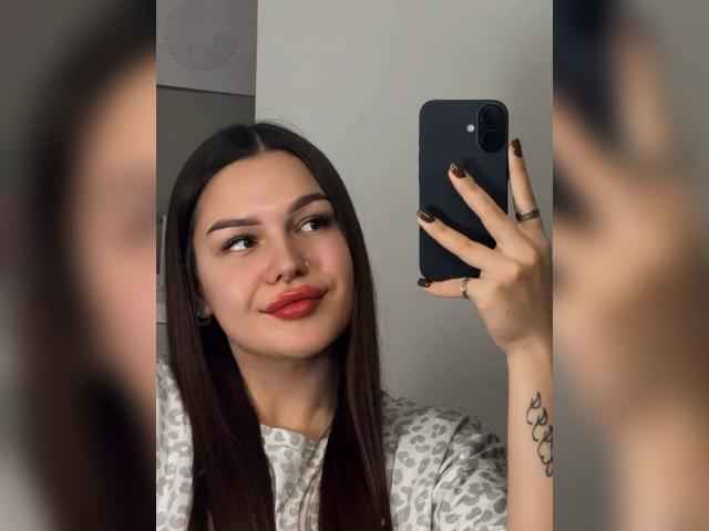 Visit EleanorFlower profile