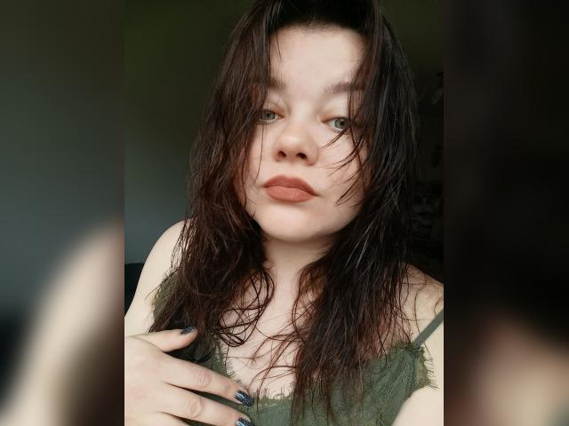 Visit MissTempt profile