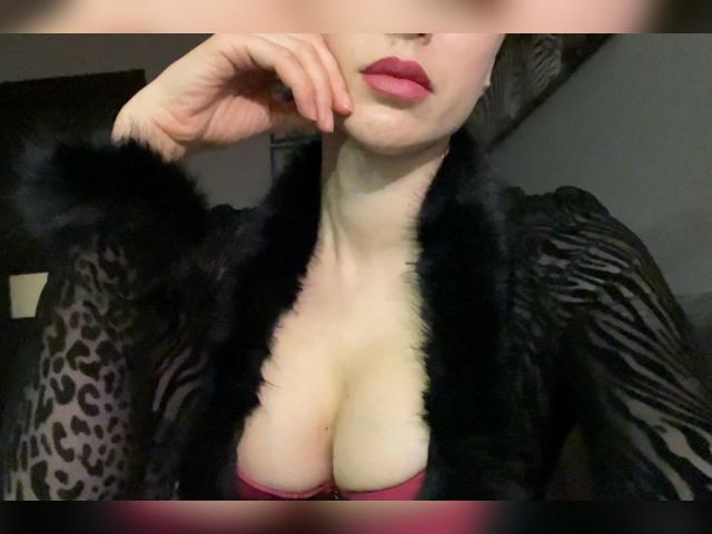 Visit MissLanaGoddess profile