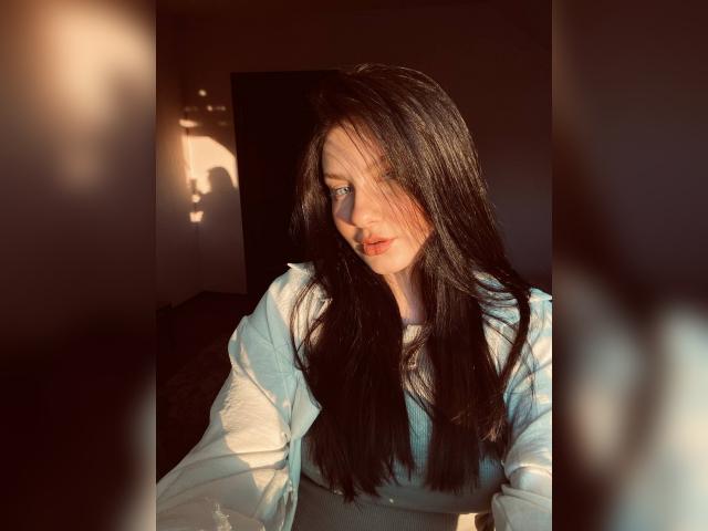 Visit Geneviene profile