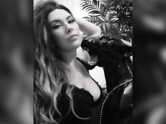 Visit seanna profile