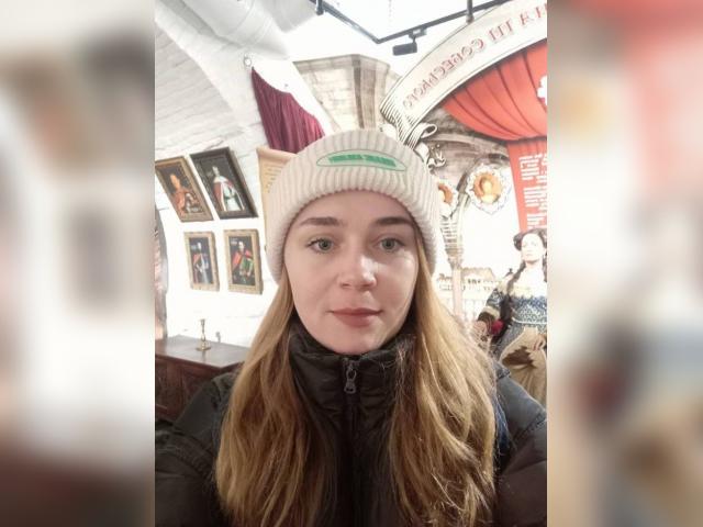 Visit Selenaa01 profile