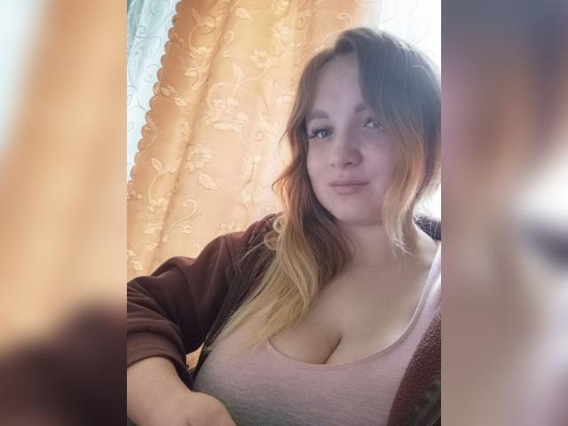 Visit MonikaBeauty profile