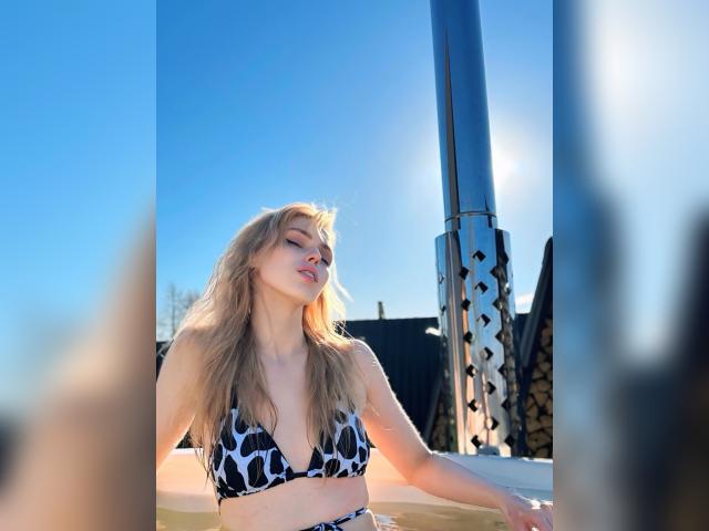 Visit AngyModels55 profile