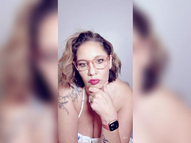 Visit PeachyGoddess profile