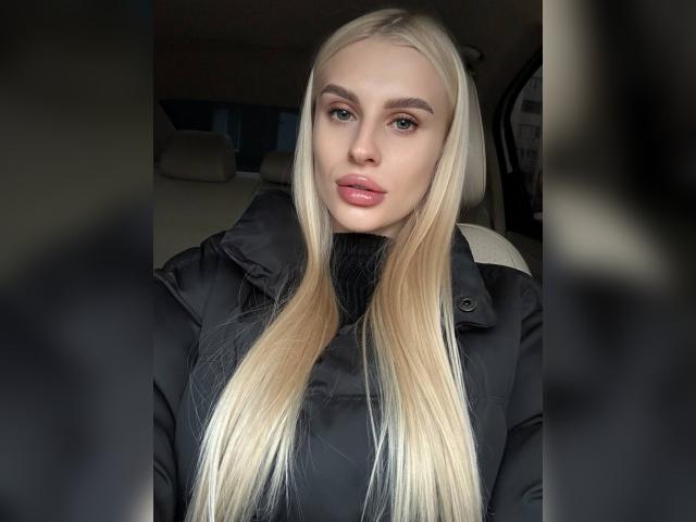 Visit CherryyPie profile