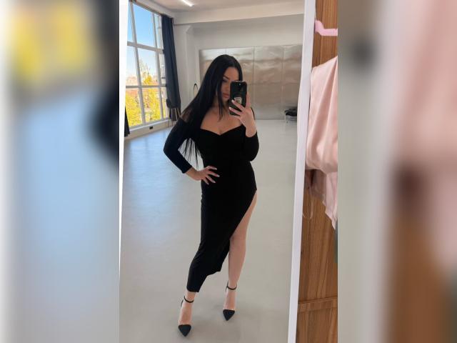 Visit HottiePie profile