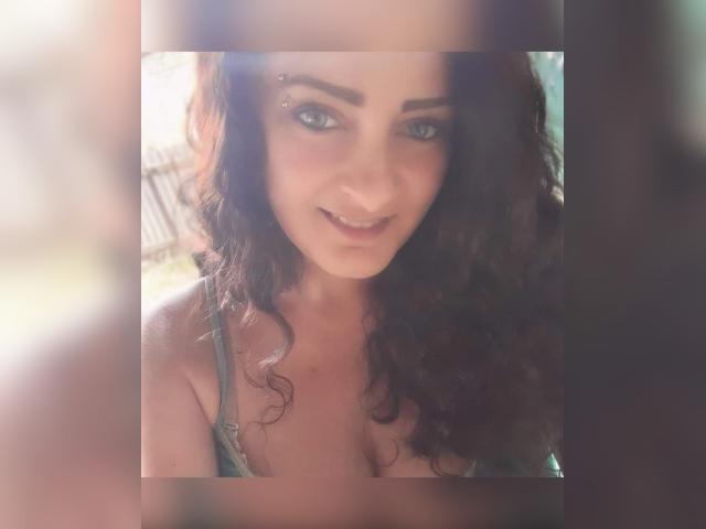 Visit VanillaKiss01 profile