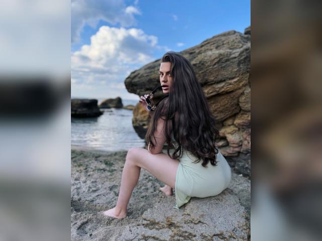 Visit Mirenya profile