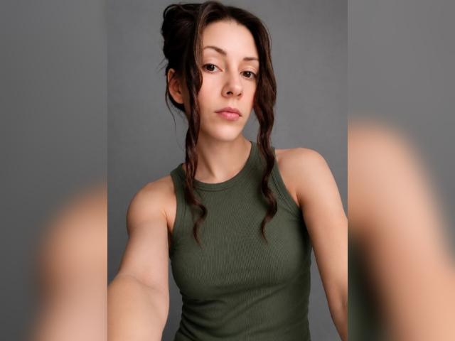 Visit Eirina profile