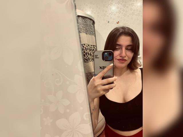 Visit babygirl111 profile