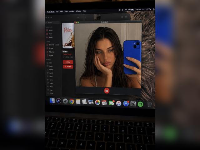 Visit Alinaaa profile