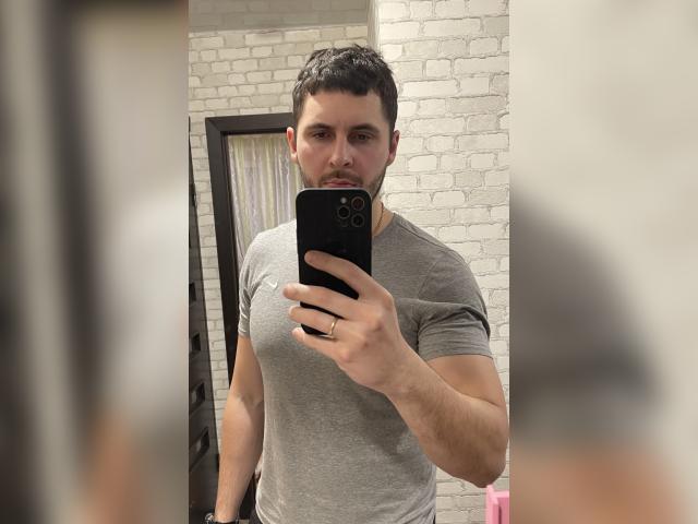 Visit RockStar1731 profile