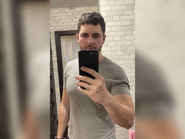Visit RockStar1731 profile