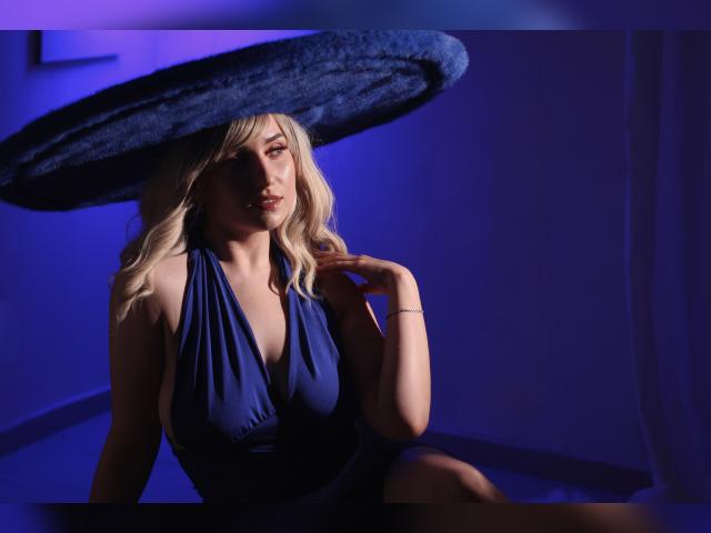 Visit KristiShy profile