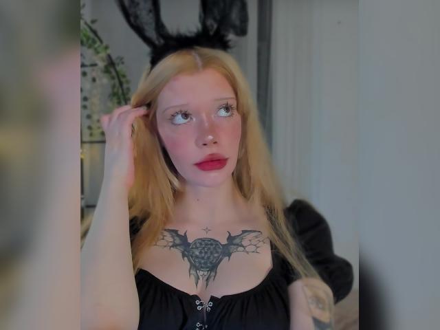 Visit SweetMell profile
