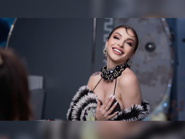 Visit YourLika profile