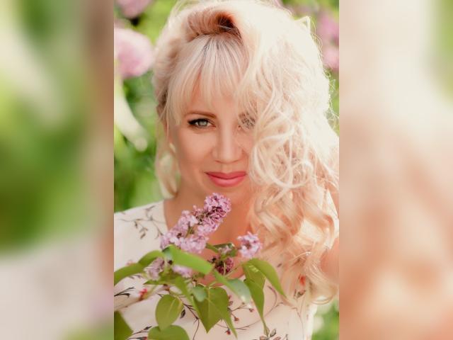 Visit LadyElyaWhisp profile