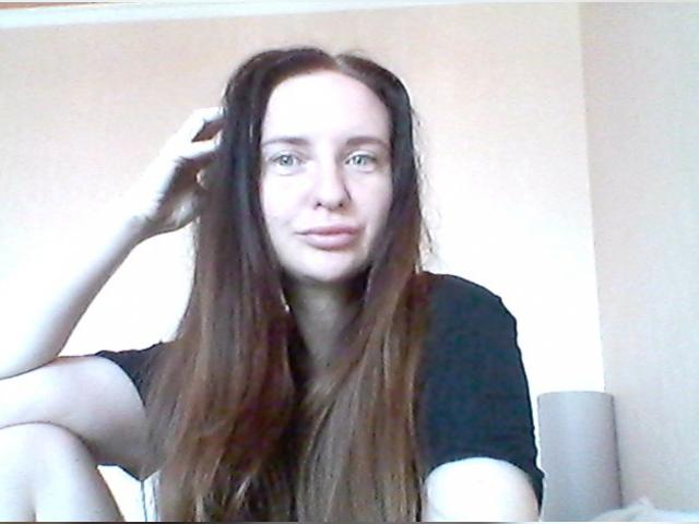 Visit JuliaMersedes profile