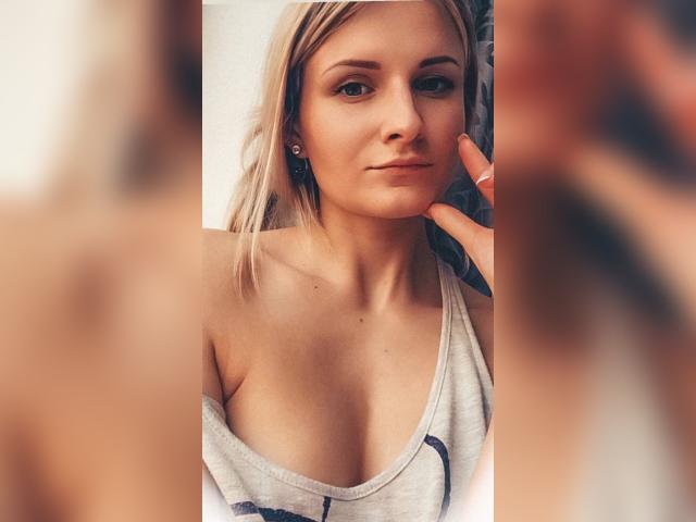 Visit Angelikka profile