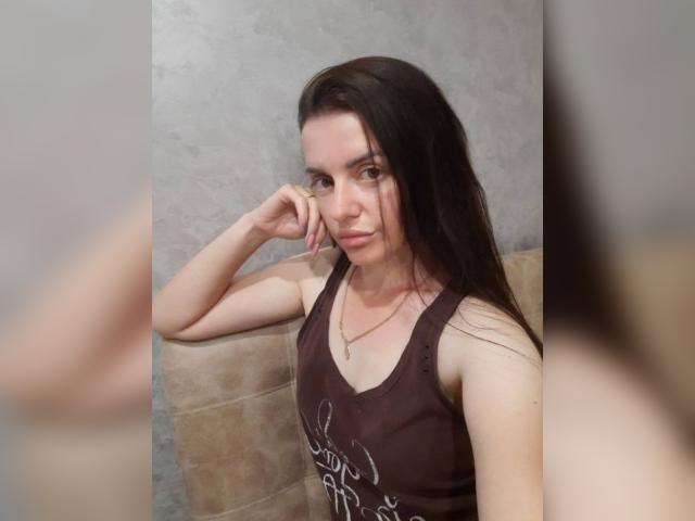 Visit Yasminaa1 profile