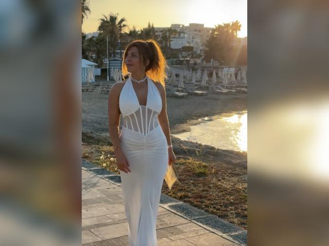 Visit VelvetFox404 profile