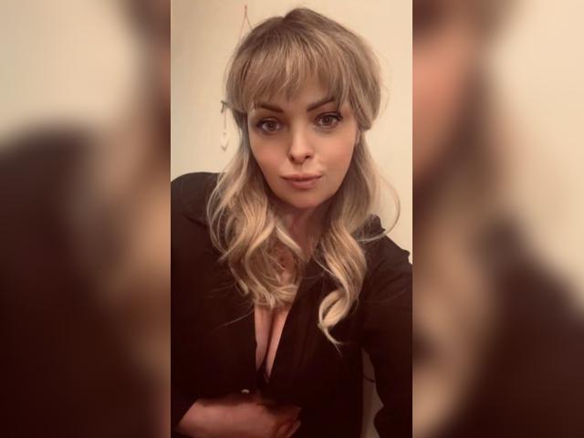 Visit BellaKiss profile
