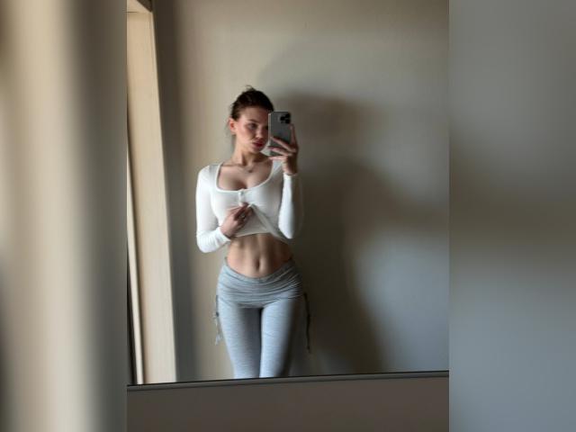 Visit ChloeSinclair profile
