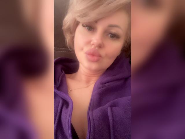 Visit Lisicka27 profile