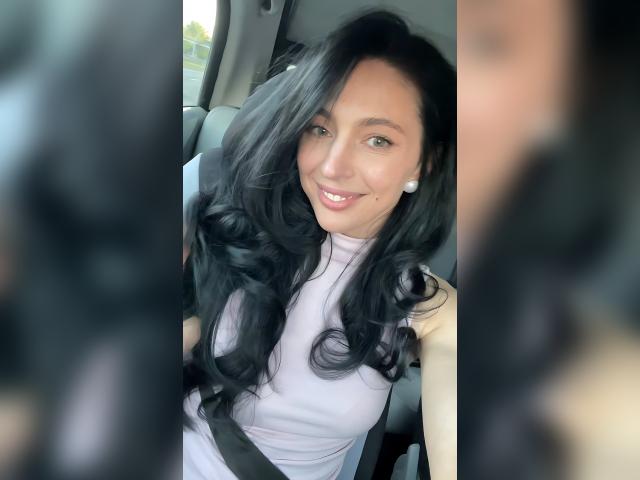 Visit Feniksa profile