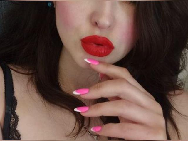 Visit MollyDior profile