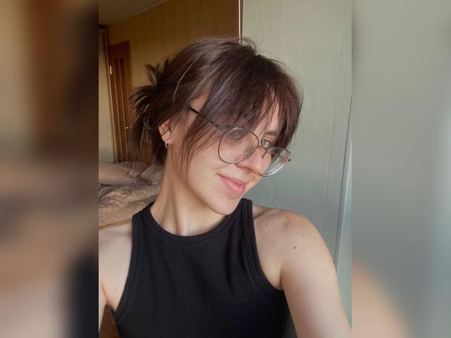 Visit Alisiaa profile