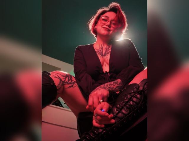 Visit TrueAlice profile