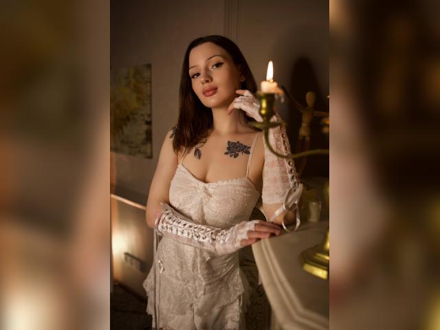 Visit SwanMegan profile