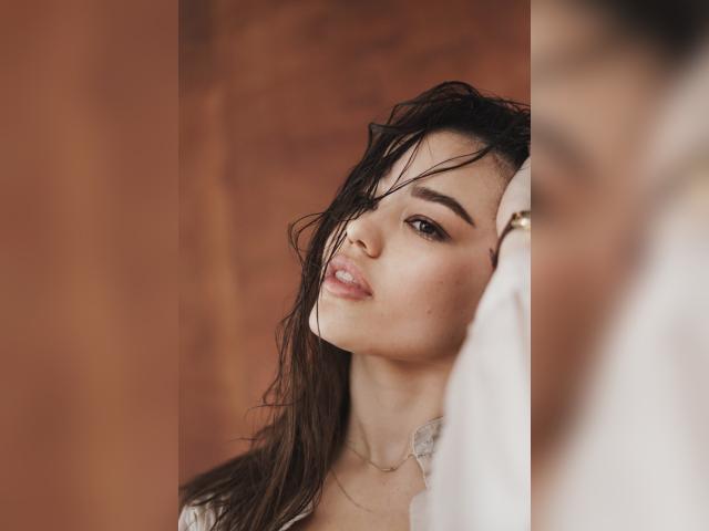 Visit Katiii profile