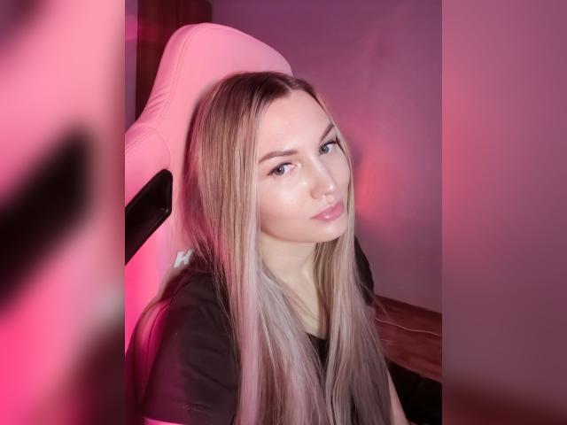 Visit LuckyElla711 profile