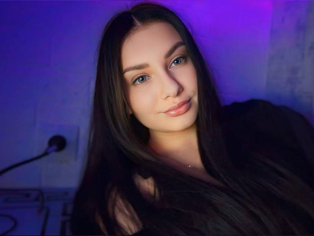 Visit Geneviene profile