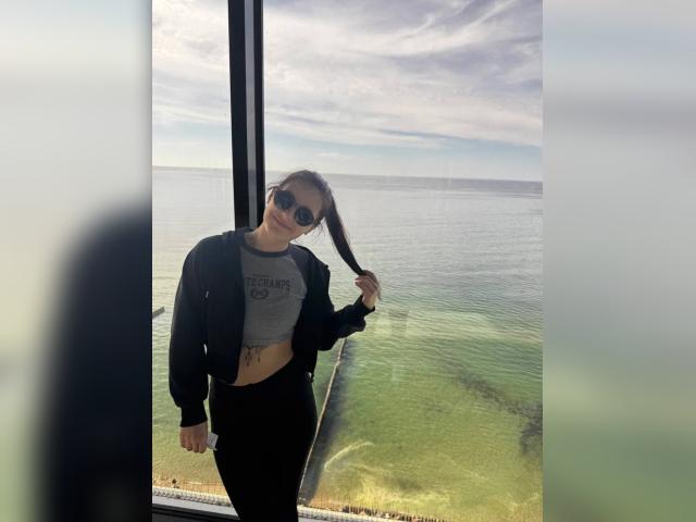 Visit KellyWoods profile