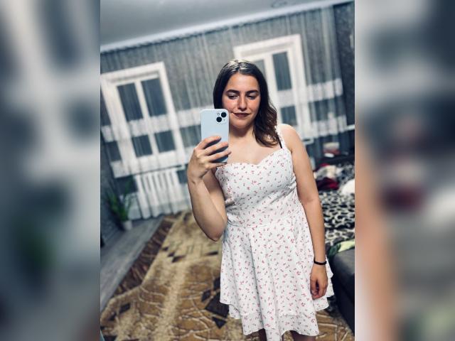 Visit babygirl111 profile